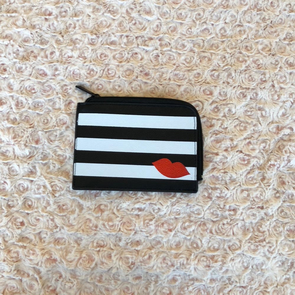 Sefora coin purse!!